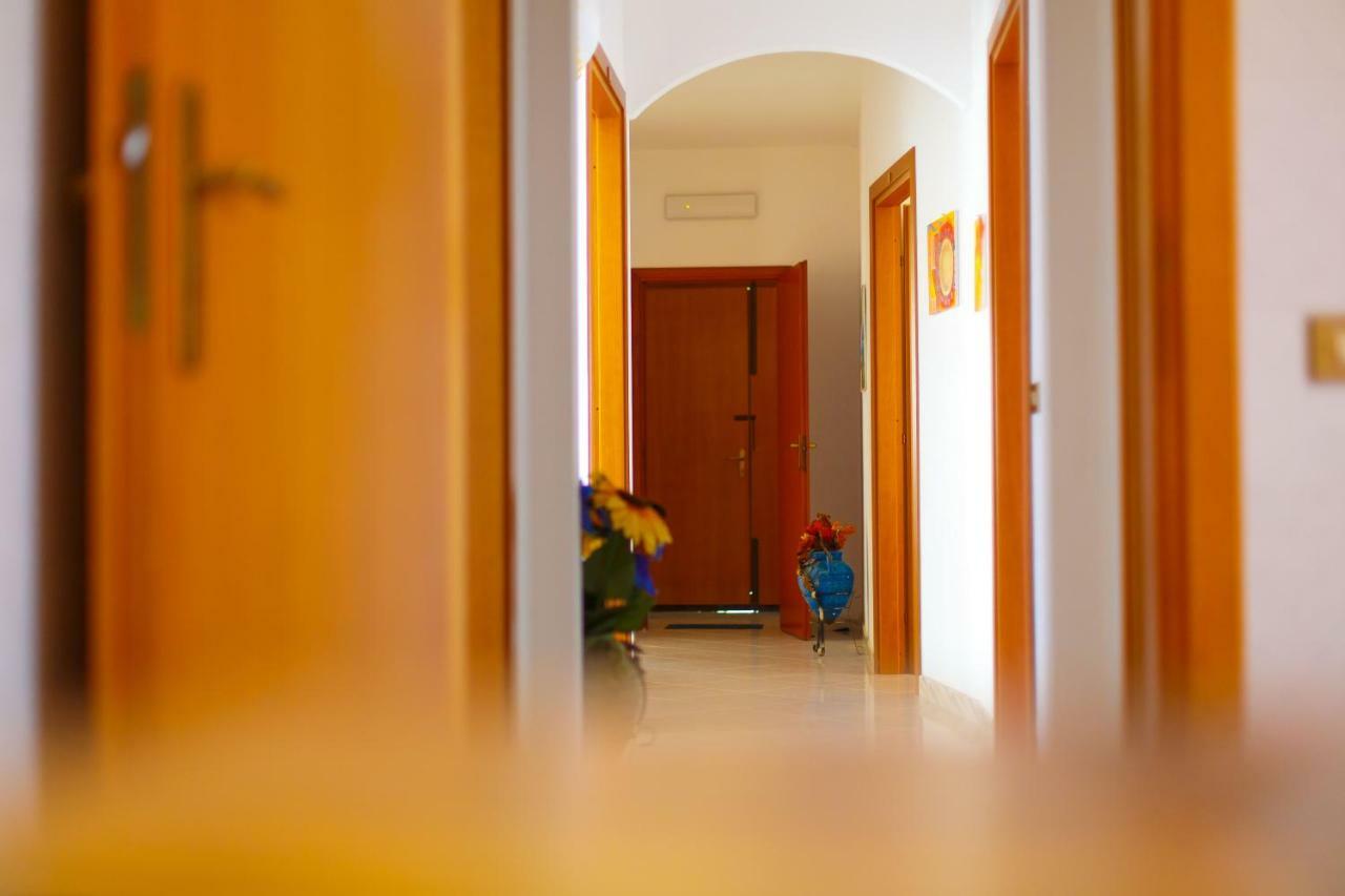 Aparthotel Casa Vacanze L'Orizzonte Valderice Exteriér fotografie