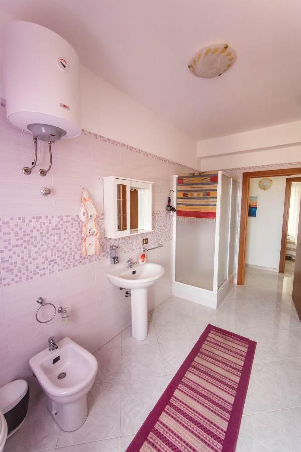 Aparthotel Casa Vacanze L'Orizzonte Valderice Exteriér fotografie