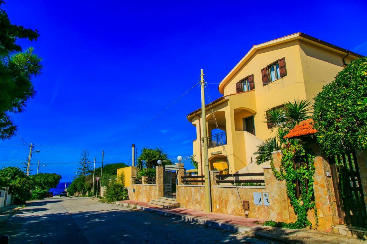 Aparthotel Casa Vacanze L'Orizzonte Valderice Exteriér fotografie