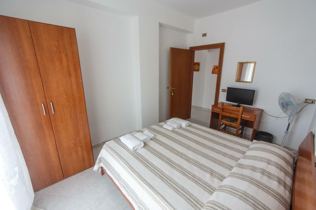 Aparthotel Casa Vacanze L'Orizzonte Valderice Exteriér fotografie